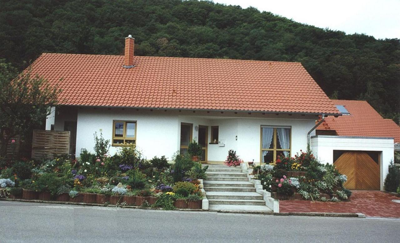 Haus Am Fuerstenweg * Neustadt an der Weinstraße